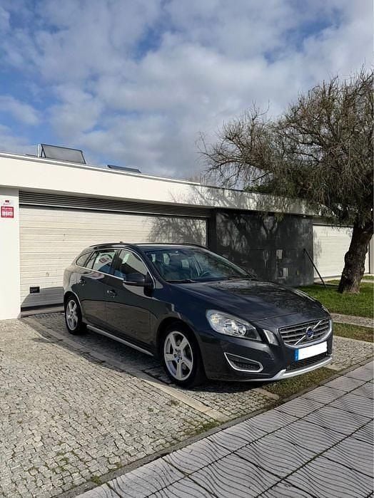 Usado Volvo V60 2011 Carrinha