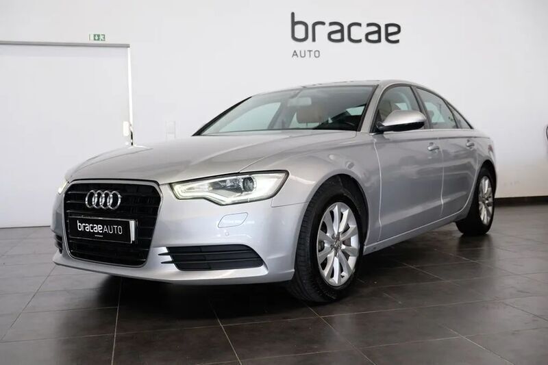 Usado Audi A6 177 HP (130 kW) 2012 Cinzento
