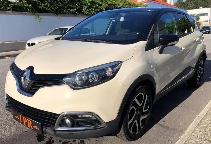 Bege Usado 2015 Renault Captur SUV | € 12.990 (Preço justo) - Imagem 1/4