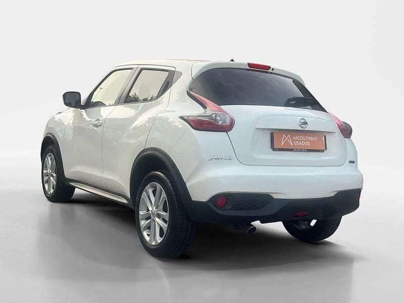 Usado Nissan Juke N-Connecta 110 HP (80 kW) 2015 Branco SUV