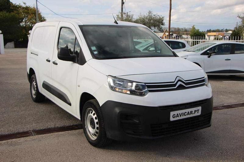 Branco Usado 2019 Citroën Berlingo Monovolume | € 12.950 (Preço justo) - Imagem 1/4