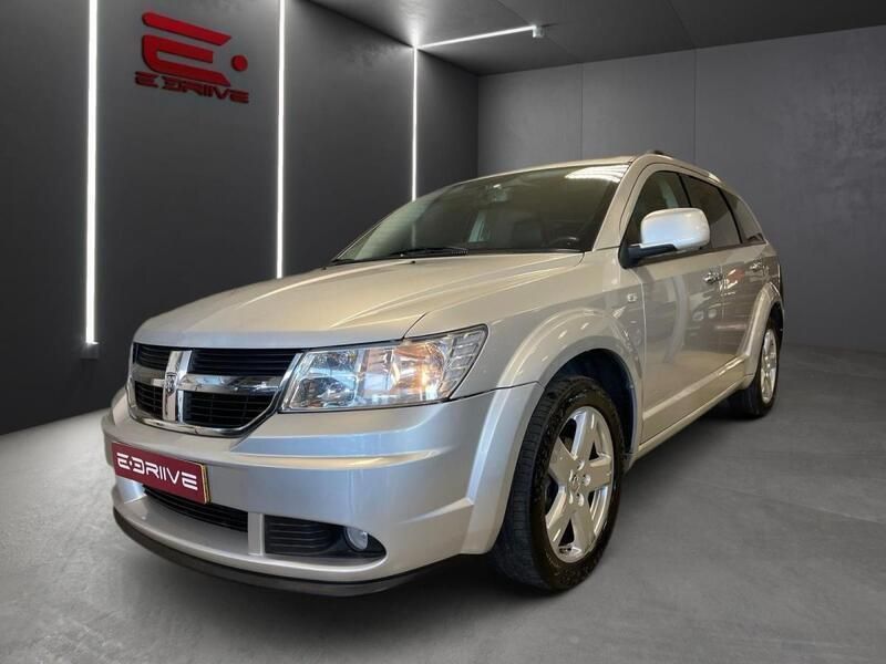 Cinza Usado 2013 Dodge Journey SUV | € 14.480 (Caro) - Imagem 1/4
