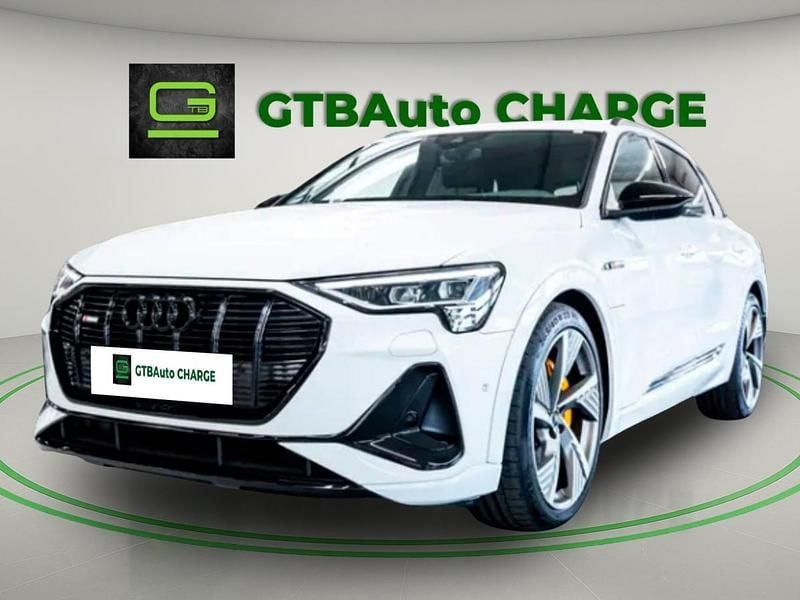 Branco Usado 2022 Audi e-tron S-Line SUV | € 49.900 - Imagem 1/4