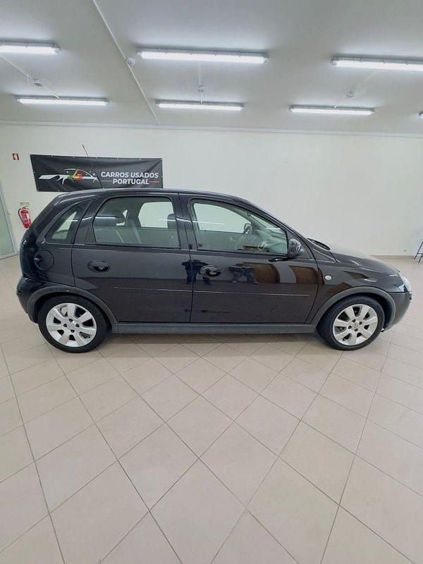 Usado Opel Corsa Enjoy 80 HP (58 kW) 2006 Preto Citadino