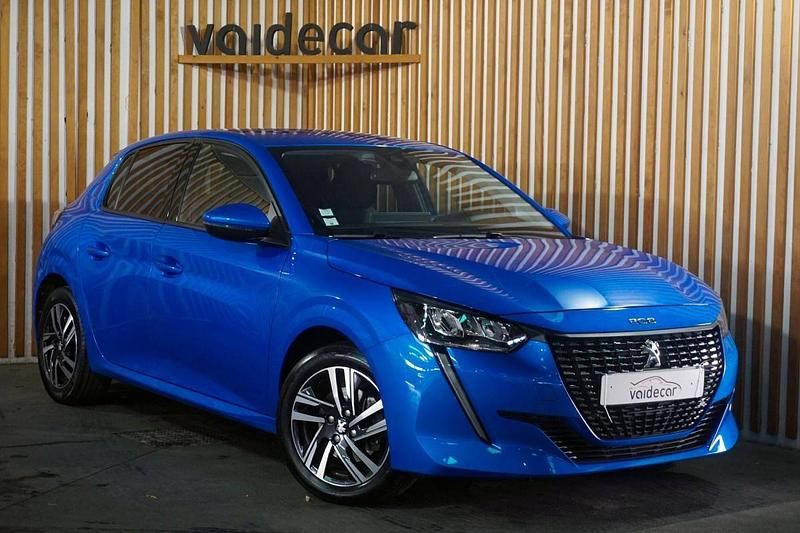 Azul Usado 2020 Peugeot 208 Allure Citadino | € 13.990 (Preço justo) - Imagem 1/4