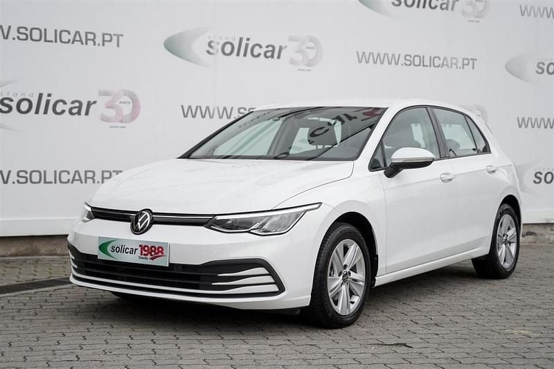 Usado VW Golf VIII Life 115 HP (84 kW) 2023 Branco Citadino