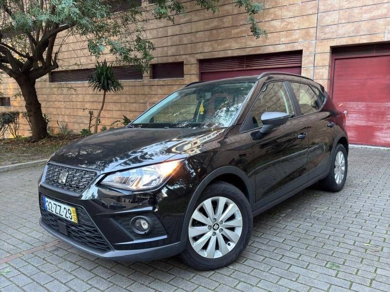 Usado Seat Arona Reference 95 HP (69 kW) 2020 Preto SUV