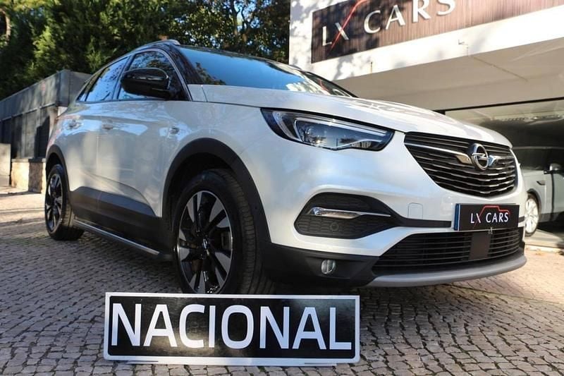 Usado Opel Grandland X 130 HP (95 kW) 2019 Branco SUV