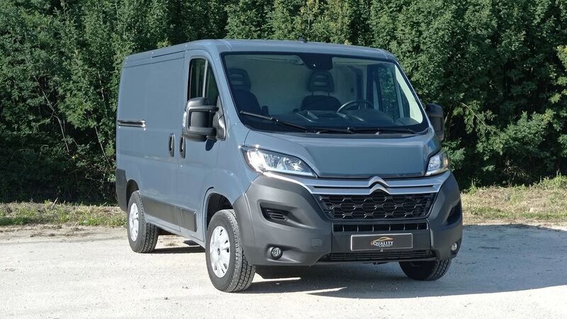 Usado Citroën Jumper 130 HP (95 kW) 2021 Cinza Monovolume