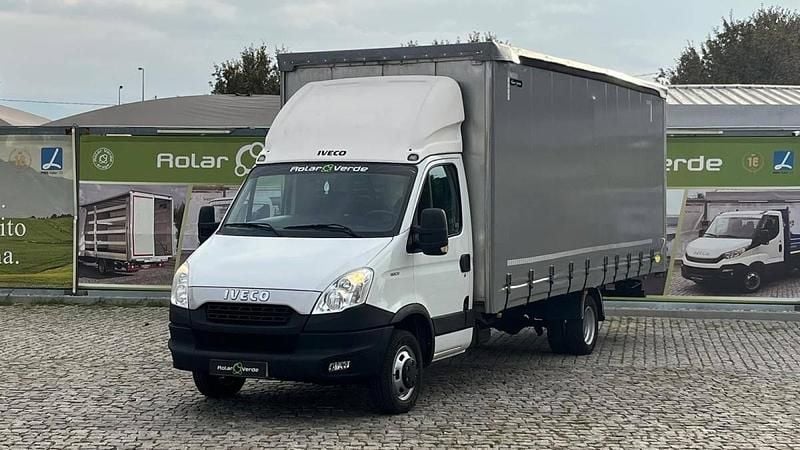 Branco Usado 2014 Iveco Daily | € 22.500 - Imagem 1/4
