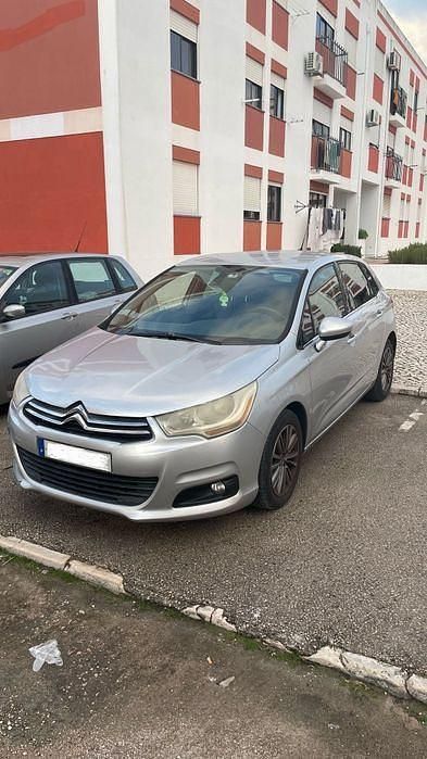 Usado 2011 Citroën C4 Sedan | € 5.700 (Super Preço) - Imagem 1/4