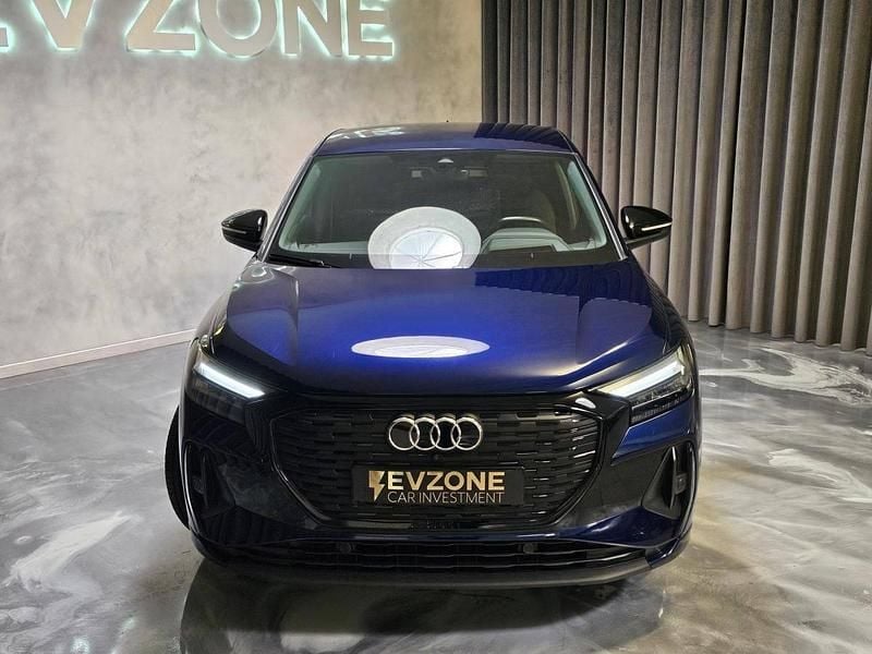 Usado Audi Q4 e-tron Business 150 kW (204 HP) 2023 Azul SUV