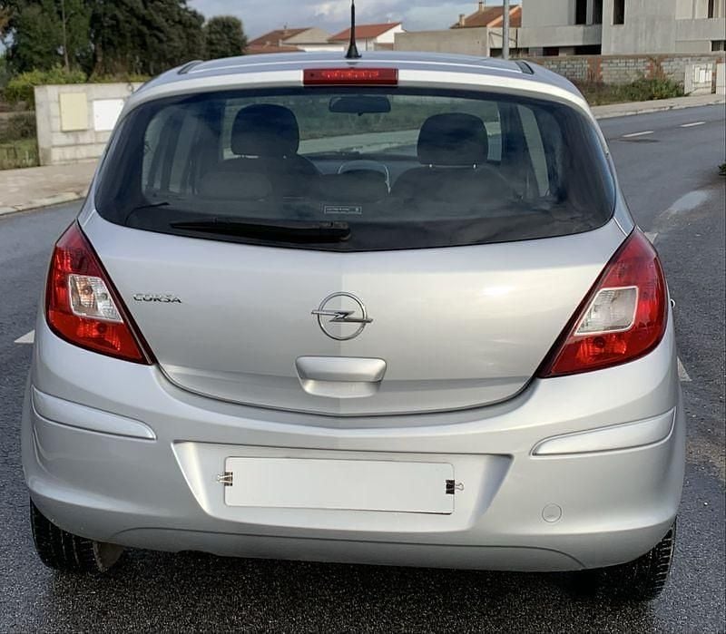 Usado Opel Corsa 60 HP (44 kW) 2007 Sedan