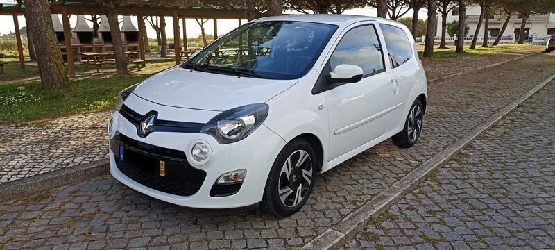 Branco Usado 2012 Renault Twingo Dynamique Citadino | € 5.950 (Preço justo) - Imagem 1/4