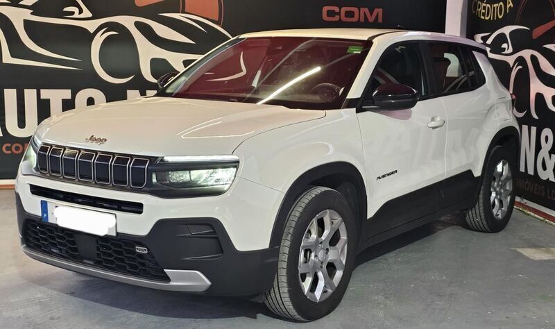 Branco Usado 2024 Jeep Avenger SUV | € 24.500 (Preço justo) - Imagem 1/4