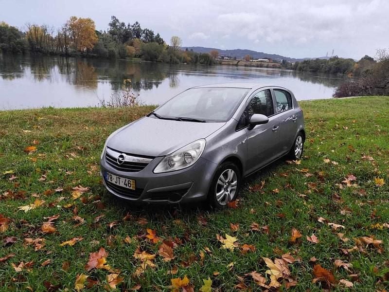 Cinza Usado 2010 Opel Corsa Citadino | € 5.500 (Preço elevado) - Imagem 1/4