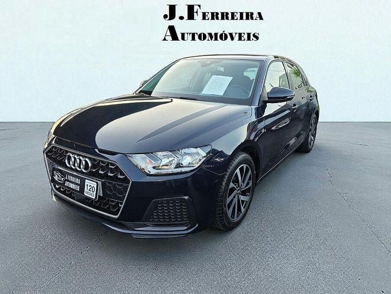 Azul Usado 2020 Audi A1 Advanced Citadino | € 18.690 (Preço justo) - Imagem 1/4