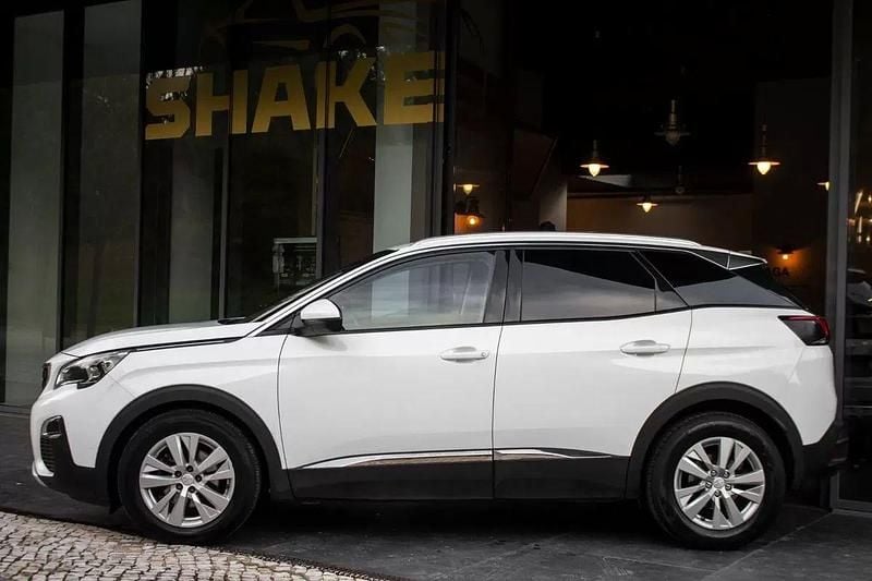 Usado Peugeot 3008 Active 131 HP (96 kW) 2019 Branco SUV