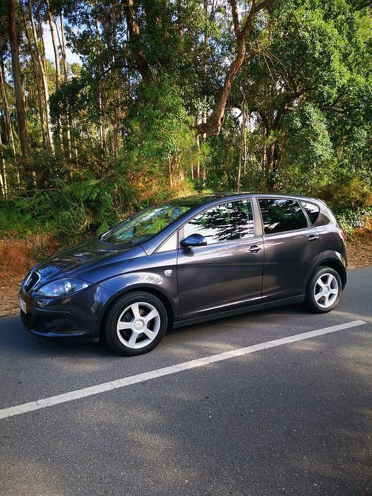 Usado 2007 Seat Altea Monovolume | € 6.150 (Bom preço) - Imagem 1/4