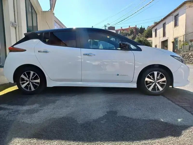 Usado Nissan Leaf Acenta 110 kW (150 HP) 2018 Branco Citadino