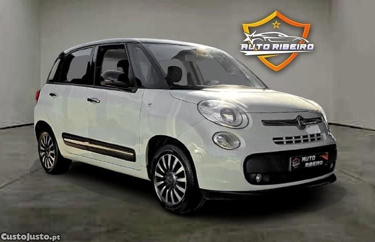 Branco Usado 2015 Fiat 500L Pop Star Monovolume | € 9.870 (Preço justo) - Imagem 1/1