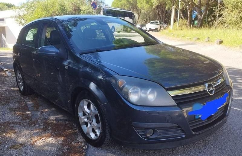 Usado 2006 Opel Astra Sedan | € 1.750 (Super Preço) - Imagem 1/4