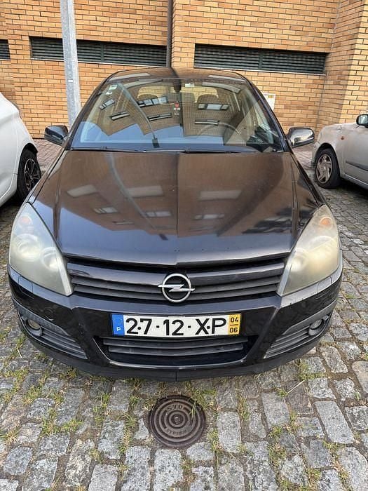Usado 2004 Opel Astra Sedan | € 2.500 (Preço justo) - Imagem 1/4