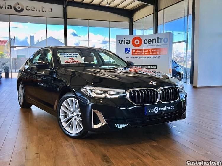 Preto Usado 2020 BMW 530e Luxury Line Sedan | € 32.750 (Bom preço) - Imagem 1/1