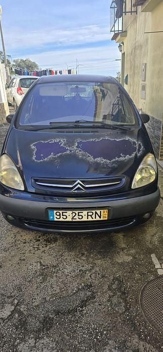 Usado 2001 Citroën Xsara Picasso Monovolume | € 1.500 (Preço justo) - Imagem 1/4