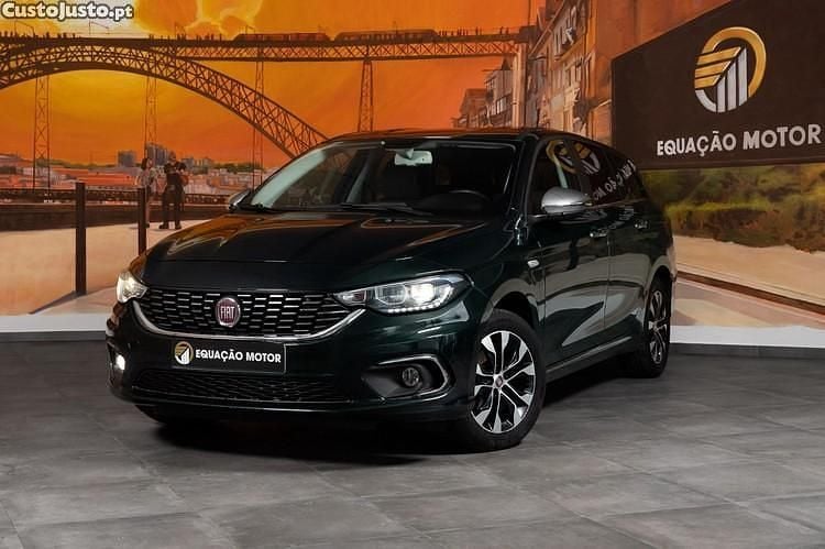 Verde Usado 2021 Fiat Tipo Mirror Carrinha | € 11.400 (Bom preço) - Imagem 1/1