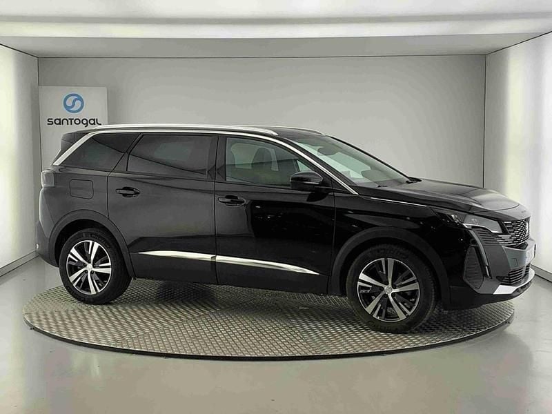 Preto Usado 2024 Peugeot 5008 Allure Monovolume | € 30.990 (Preço justo) - Imagem 1/4
