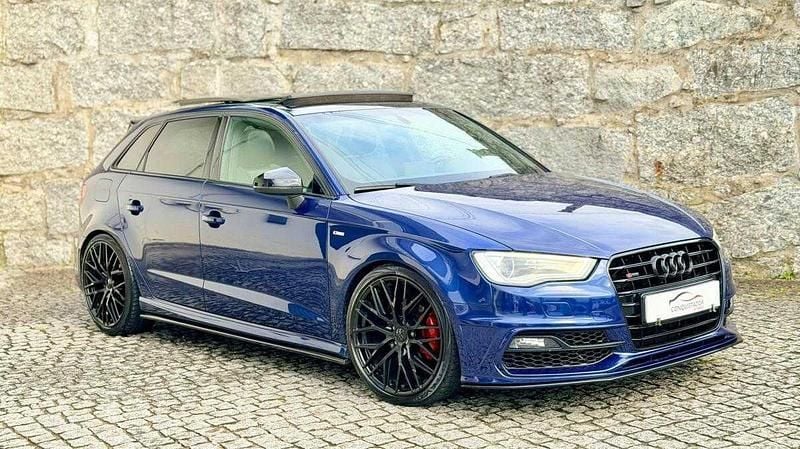 Azul Usado 2014 Audi A3 S-Line Carrinha | € 17.990 (Preço justo) - Imagem 1/4