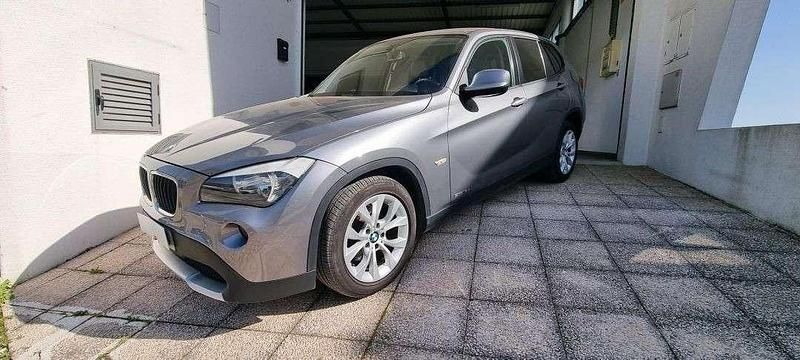 Usado BMW X1 143 HP (105 kW) 2012 Cinzento SUV
