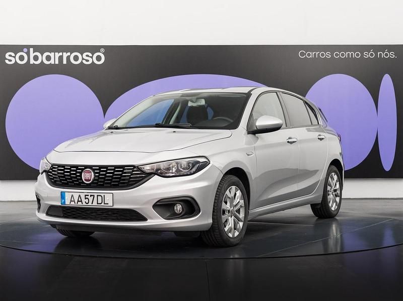 Cinza Usado 2020 Fiat Tipo Lounge Citadino | € 13.990 (Preço justo) - Imagem 1/4