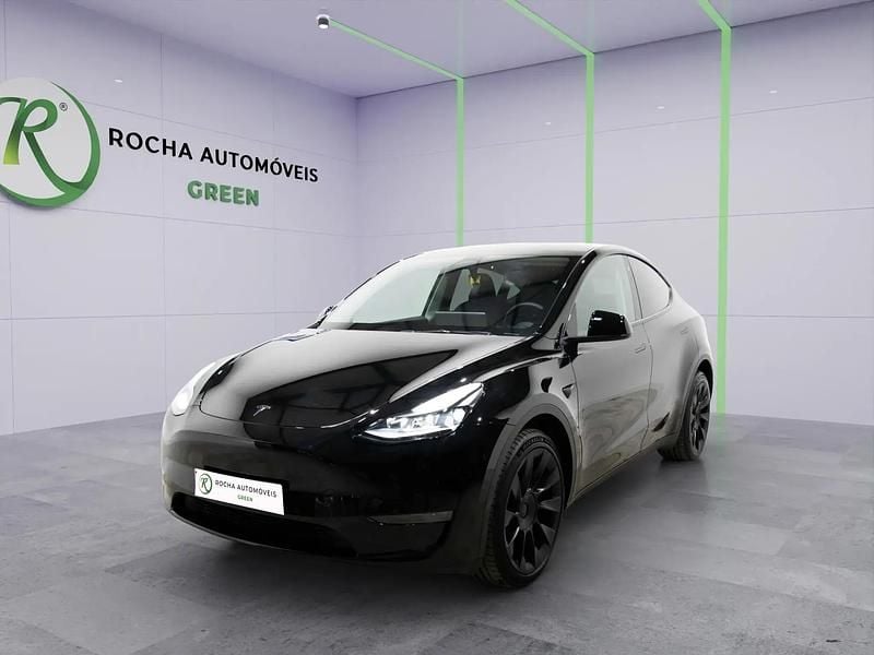 Preto Usado 2023 Tesla Model Y Standard Range SUV | € 36.999 (Preço justo) - Imagem 1/4