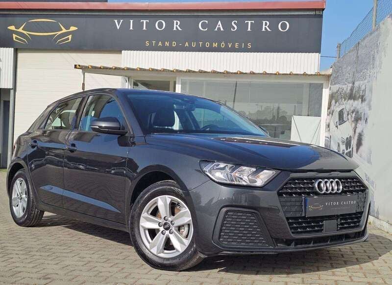 Cinzento Usado 2022 Audi A1 Sportback Citadino | € 19.650 (Preço justo) - Imagem 1/4