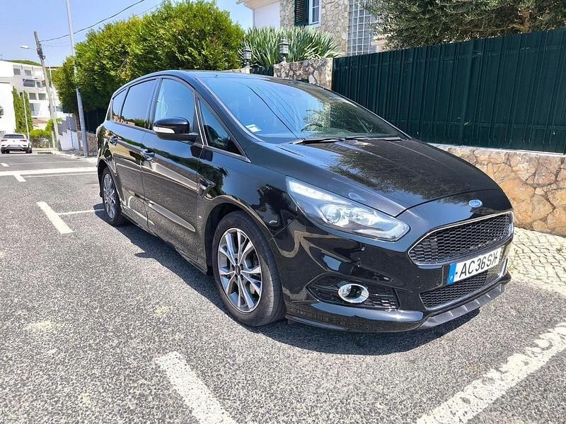 Usado Ford S-MAX ST-Line 150 HP (110 kW) 2019 Preto Monovolume