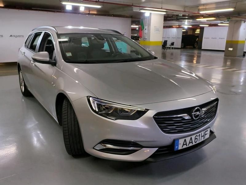 Cinzento Usado 2020 Opel Insignia Carrinha | € 12.750 (Preço justo) - Imagem 1/4
