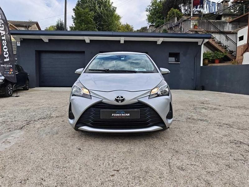 Usado Toyota Yaris 90 HP (66 kW) 2017 Sedan