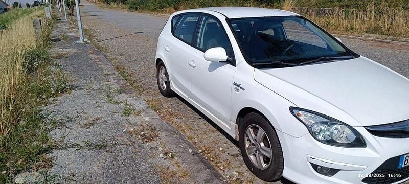 Usado 2011 Hyundai i30 Sedan | € 5.000 (Preço justo) - Imagem 1/4