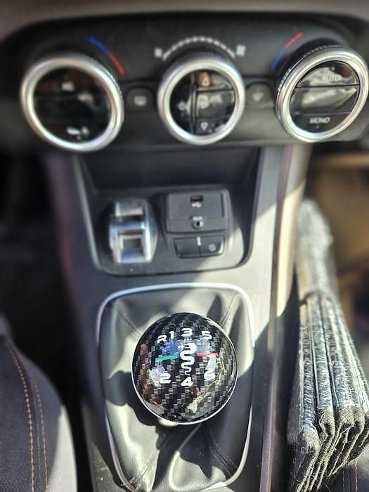 Usado Alfa Romeo Giulietta Distinctive 105 HP (77 kW) 2013 Sedan