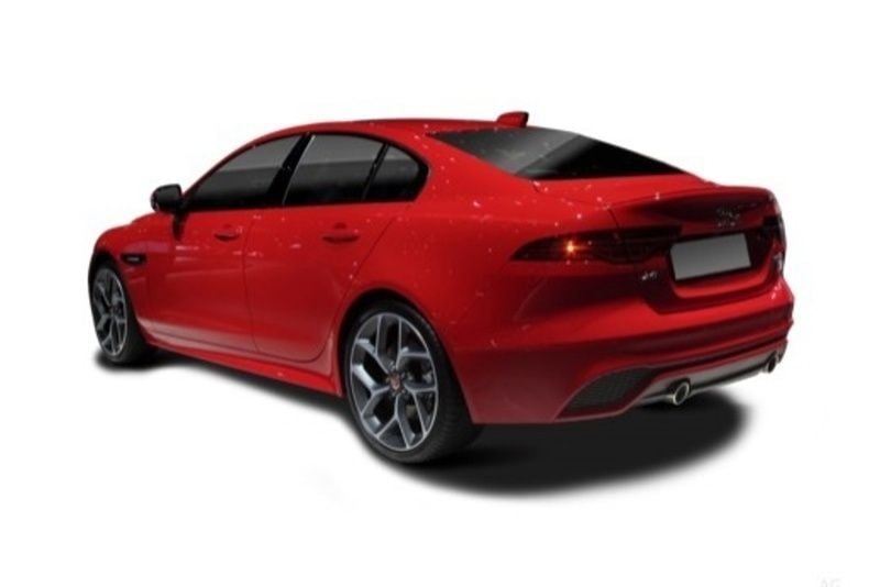 Usado 2023 Jaguar XE R-Dynamic Sedan | € 63.494 - Imagem 1/4