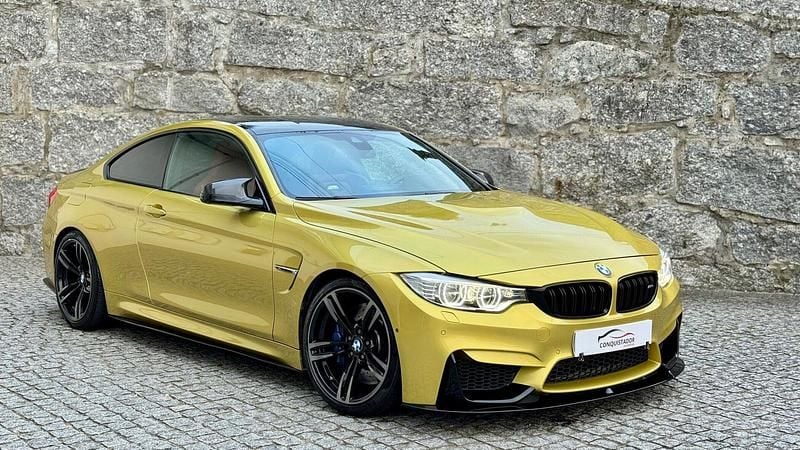 Amarelo Usado 2016 BMW M4 Performance Coupé | € 52.990 (Preço justo) - Imagem 1/4