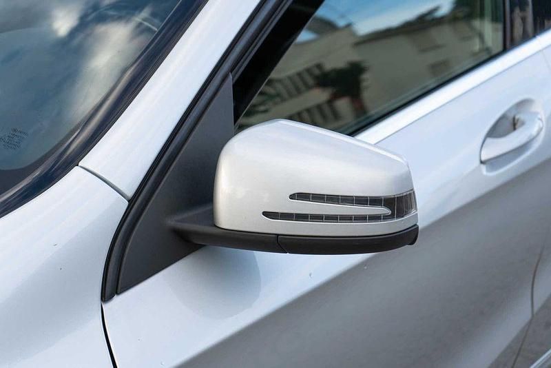 Usado Mercedes A180 Style 110 HP (80 kW) 2014 Sedan