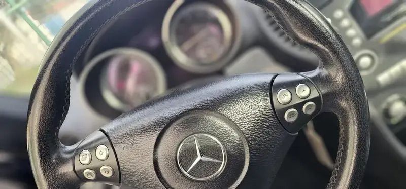 Usado Mercedes SLK200 163 HP (119 kW) 2004 Azul Cabrios