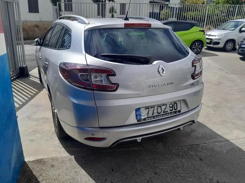Usado Renault Mégane GT Line GT-Line 110 HP (80 kW) 2011 Cinzento Carrinha