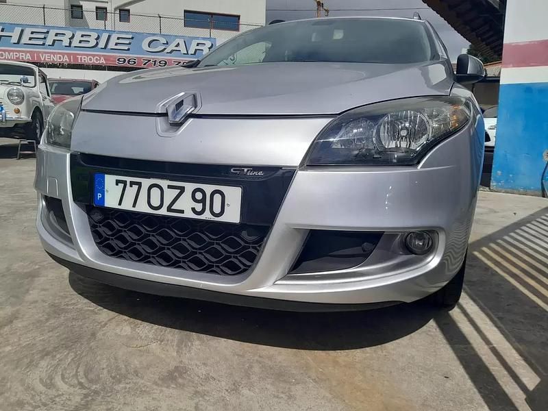 Usado Renault Mégane GT Line GT-Line 110 HP (80 kW) 2011 Cinzento Carrinha