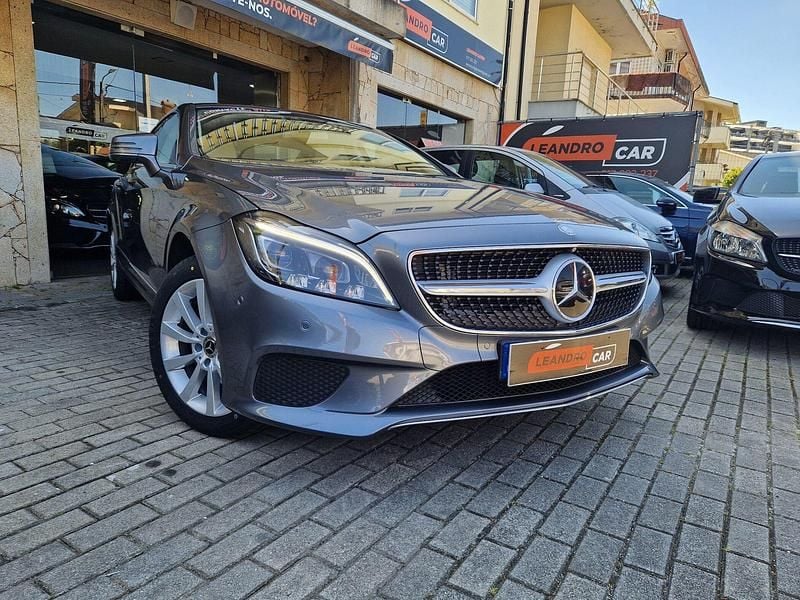 Cinza Usado 2015 Mercedes CLS250 Coupé | € 19.990 - Imagem 1/4