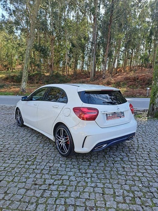 Usado Mercedes A180 AMG line 110 HP (80 kW) 2016 Sedan