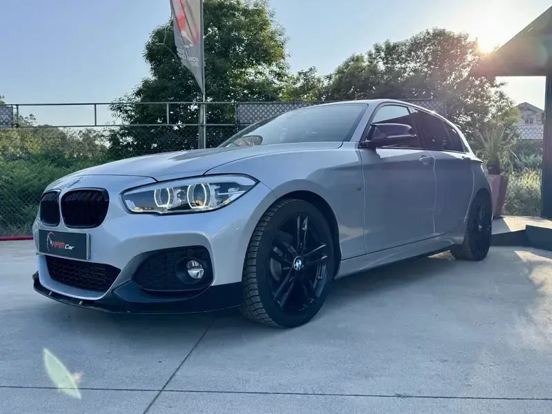 Cinza prata Usado 2017 BMW 120 Citadino | € 19.999 (Bom preço) - Imagem 1/4